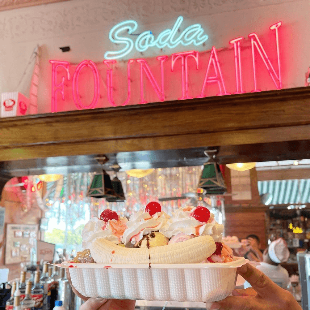 Fair Oaks Pharmacy & Soda Fountain